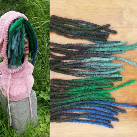 COPY - Short ombre green teal blue crochet dreadl… - Picture 4 of 6